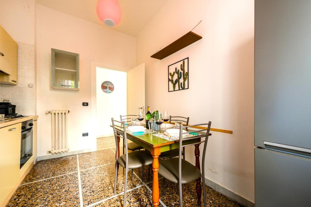Hostly - The Urban Garden House - 3 Bedrooms, Garden, Great Location! Pisa Kültér fotó