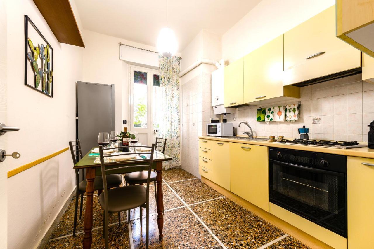 Hostly - The Urban Garden House - 3 Bedrooms, Garden, Great Location! Pisa Kültér fotó