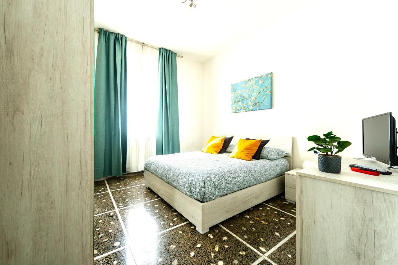 Hostly - The Urban Garden House - 3 Bedrooms, Garden, Great Location! Pisa Kültér fotó