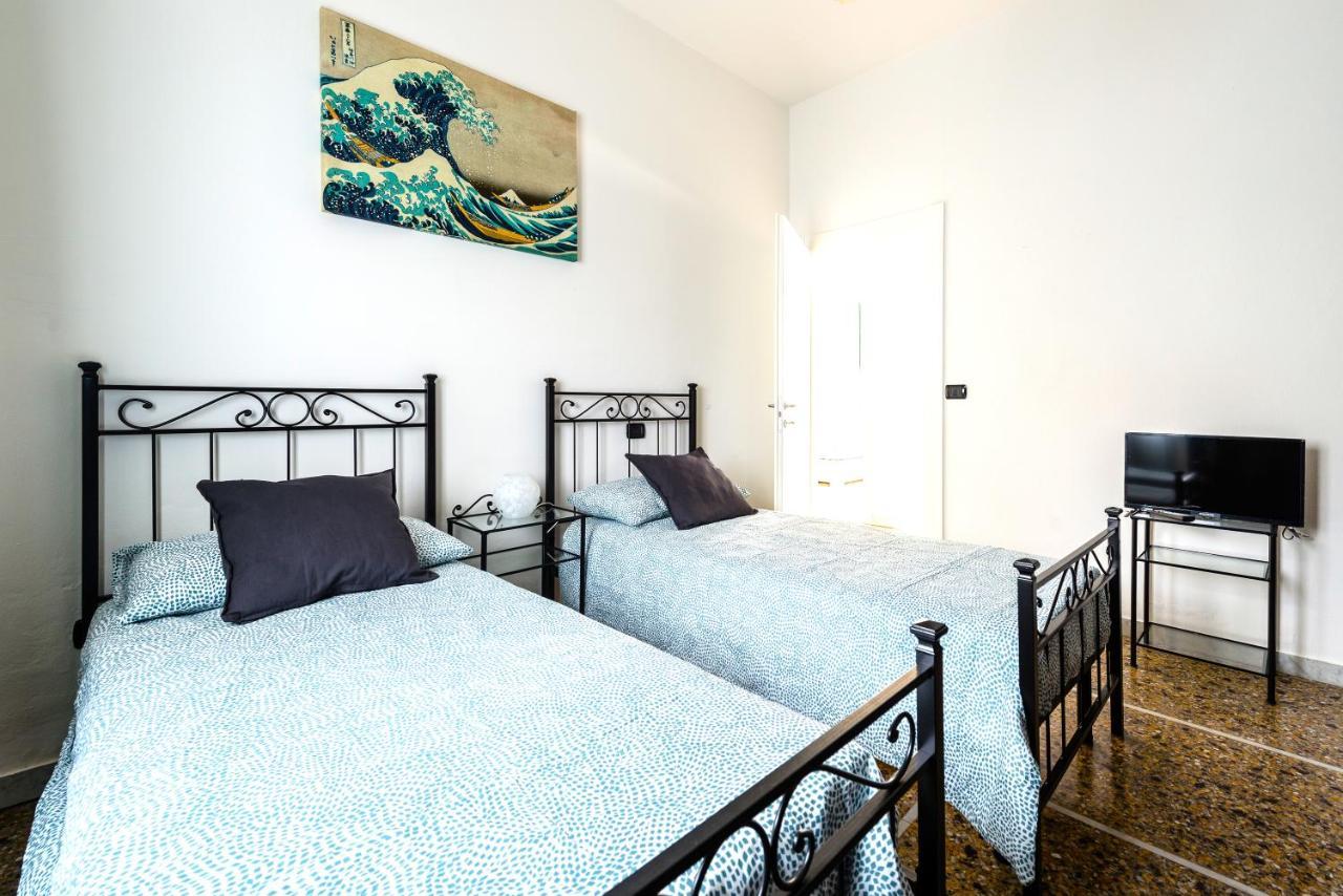 Hostly - The Urban Garden House - 3 Bedrooms, Garden, Great Location! Pisa Kültér fotó